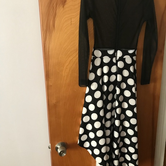 Dress - Picture 3 of 4